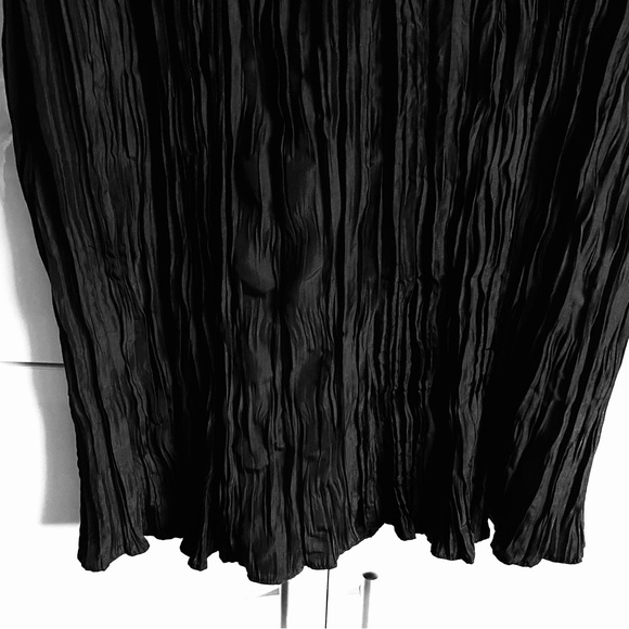 Eileen Fisher Crushed Silk V-Neck Midi Dress in Black Size S NWT - Picture 10 of 14